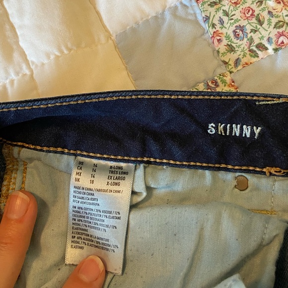American Eagle Skinny Jeans - Picture 4 of 4